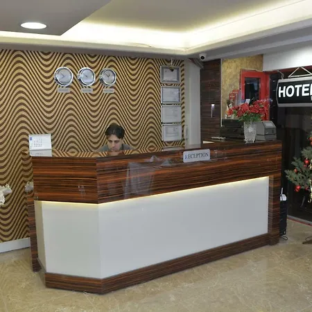 Hotel Mozart 2*
